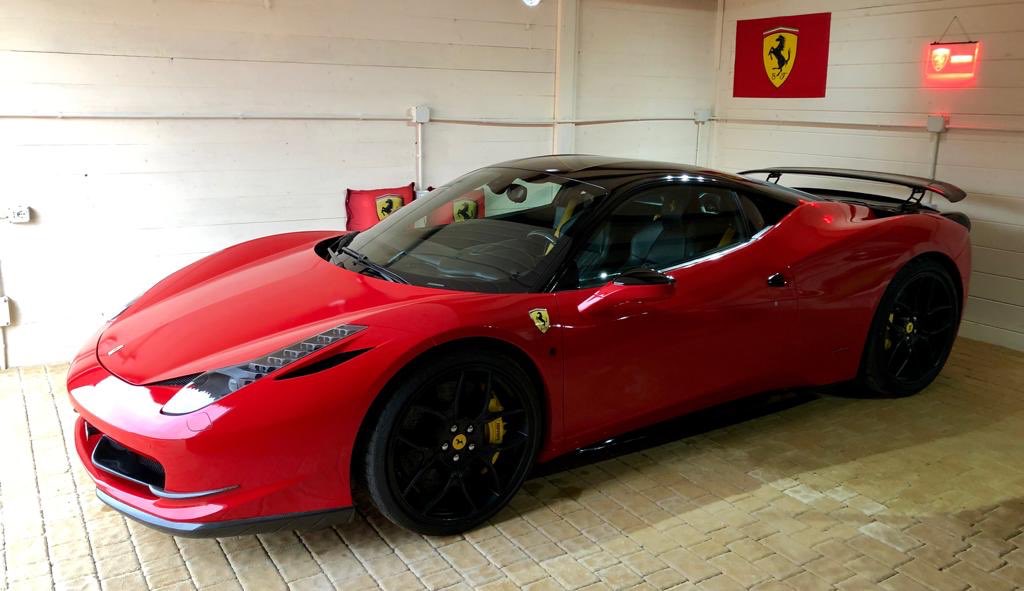 Bellissima, and before you say it, I am going to say it..... yes I've got a small willy GDx