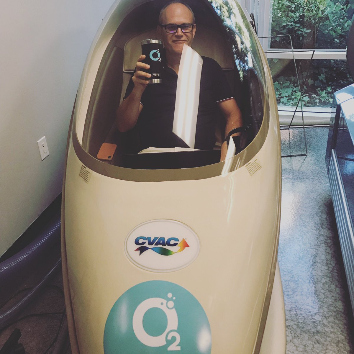 o2healthlab's tweet photo. CVAC cellular fit pod cycles negative pressure to mimic exercise, provide high altitude training and eliminate cellular waste for amazing health benefits https://t.co/lxG1eoPsgG