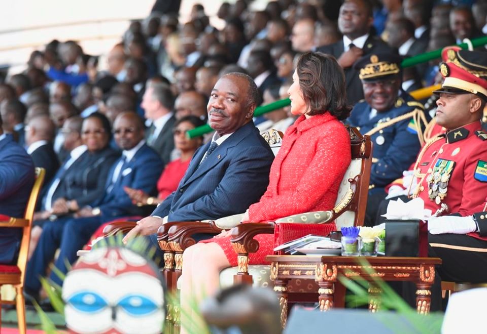237online's tweet photo. 17 août 2019
59ème anniversaire de l'indépendance du #Gabon . Défilé militaire sur le Boulevard de l'Indépendance à Libreville.

Bonne fête nationale aux Gabonaises et aux Gabonais ! https://t.co/JyXLQIsWAo