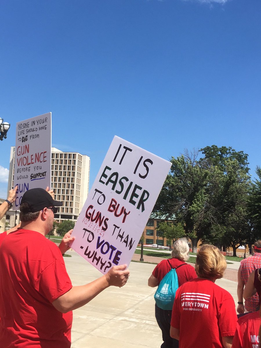 KdBastille's tweet photo. #ksleg https://t.co/LrTma1loyC