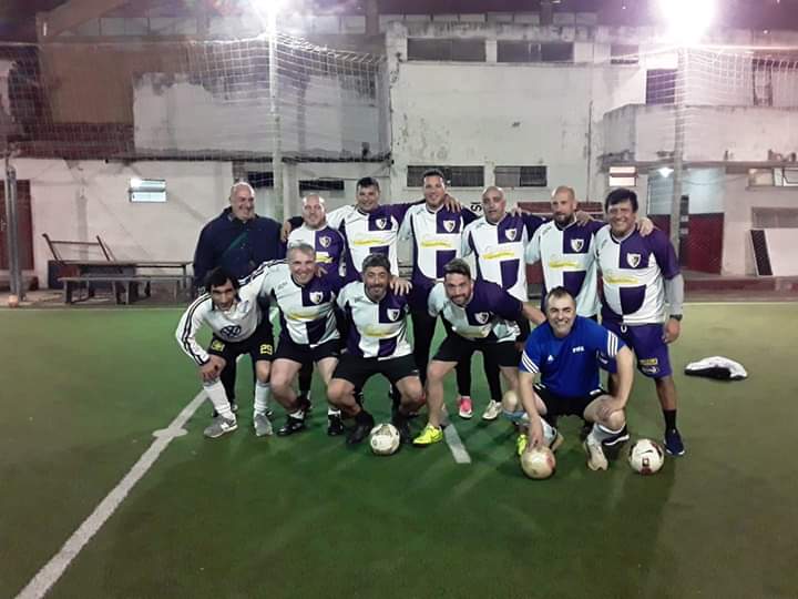 Arranco el Fénix, fénix senior!!!! Mil anécdotas, recuerdos, reencuentros  después de 26años volver a ponerse la mas linda orgullo!!!!!