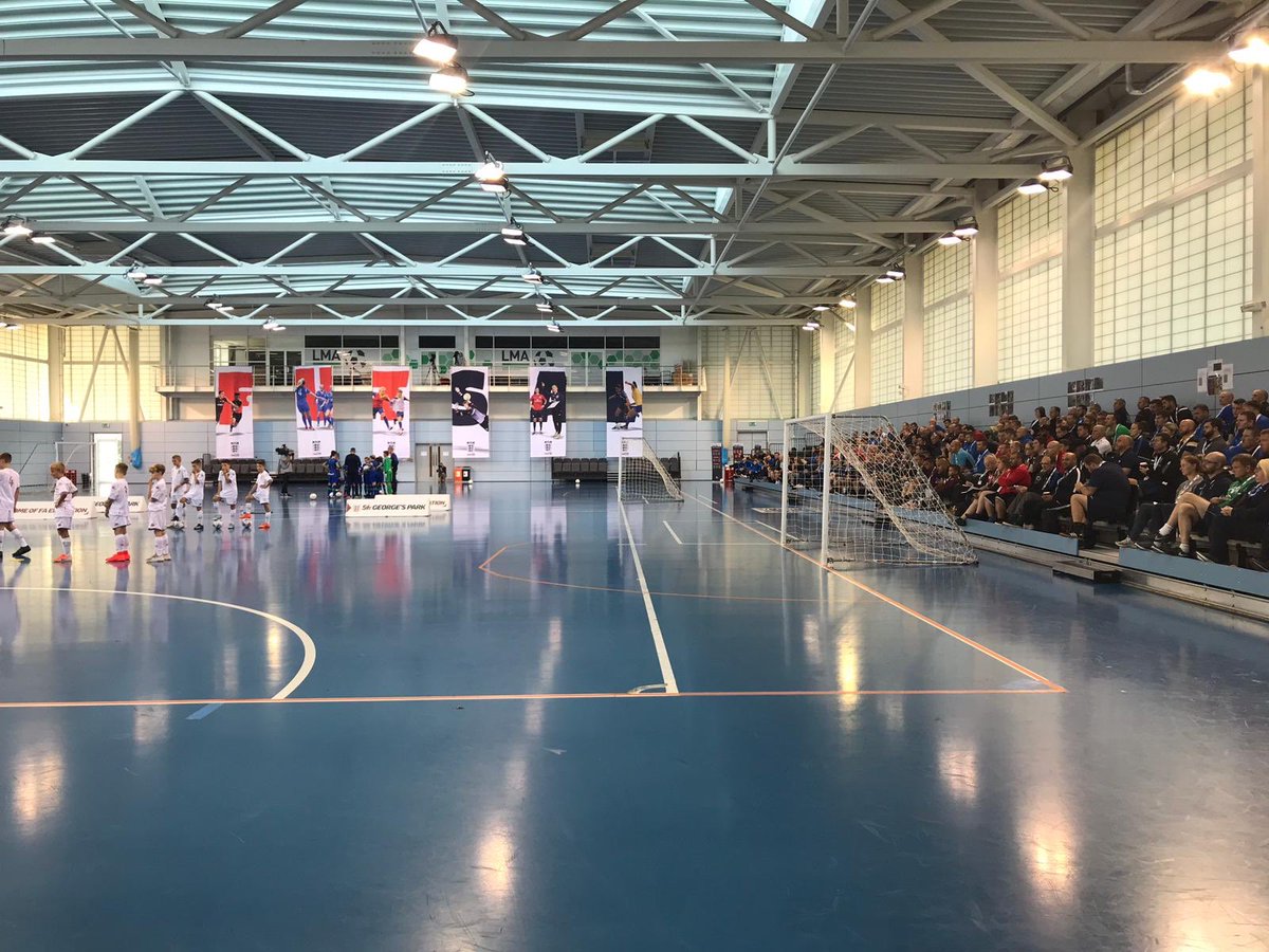 SomersetFA's tweet photo. Some of our dedicated grassroots coaches & mentors enjoyed a coaching masterclass with @sturge_p at @StGeorgesPark today. โฝ๏ธ https://t.co/fAB2y5CgW4