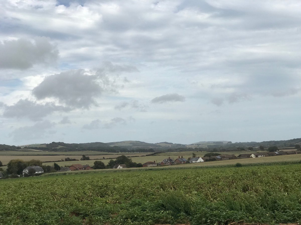 SiriusStar1963's tweet image. Saturday wanderings. #ArretonManor #StGeorgesChurch #ArretonValley #PureIslandHappiness #IOW