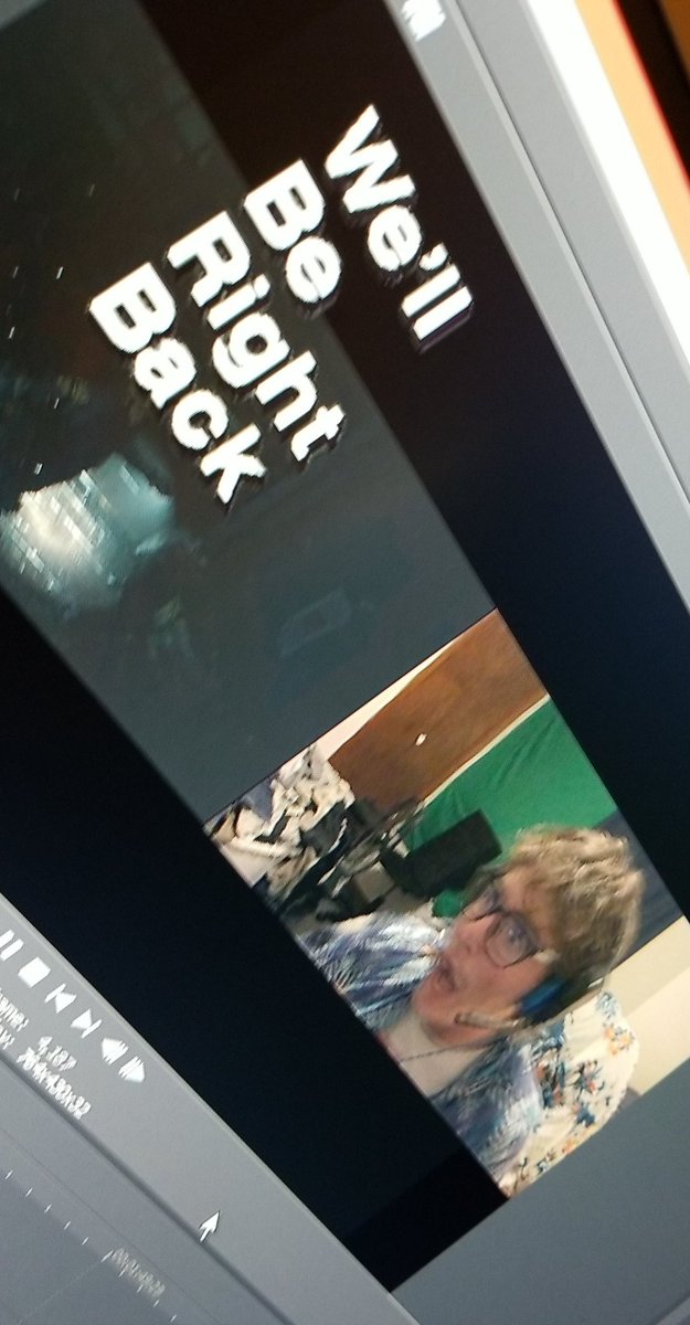 Capybara_14's tweet photo. Here's a sneak peak at the new video
#smallyoutuber #smallyoutubercommunity #SmallYouTuberArmy #ResidentEvil2Remake #ResidentEvil #facecam #SmallStreamersConnect #wellberightback https://t.co/ZyjJrAiZtU