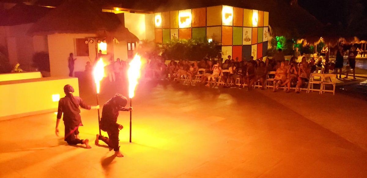 SunscapeSabor's tweet photo. Enjoy thematic night shows every night as part of our #SunscapeEntertainment program. See the out the sundial. https://t.co/5TrbC5RK9C https://t.co/DFdfTS8Gey