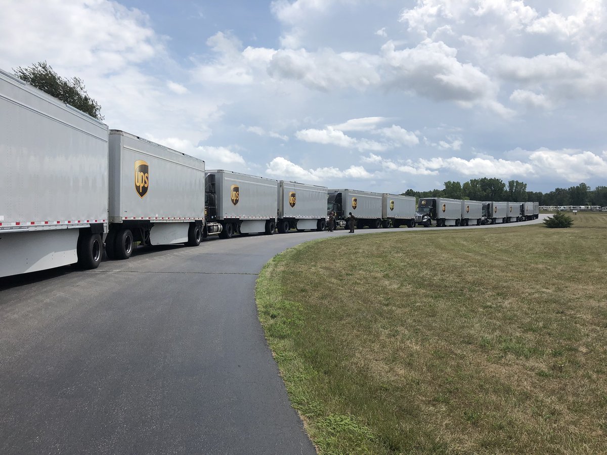 Das Dutchman Essenhaus... A DTS tradition... 2019 Class 6.