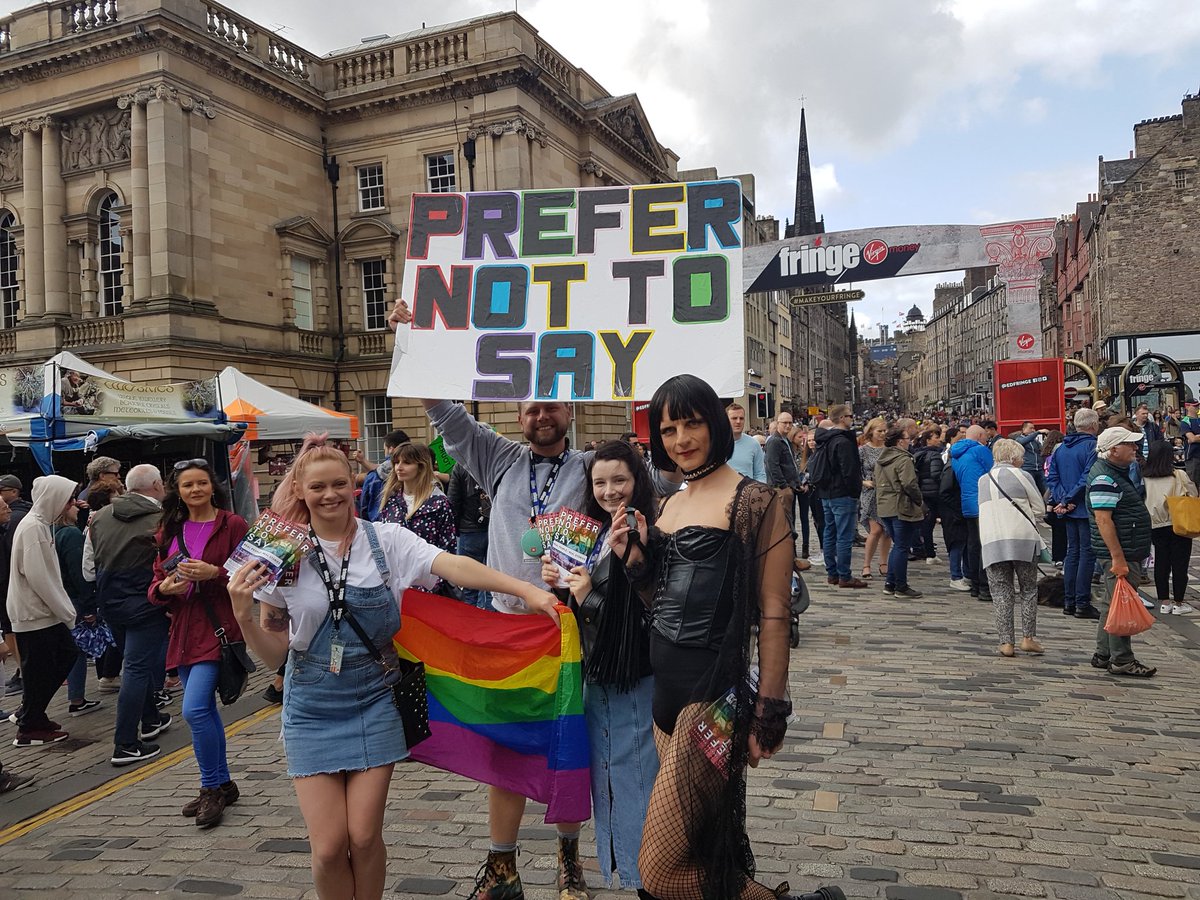 The sun was out, the crowds were out, the audiences were in! 
#edfringe
Prefer Not to Say
Leeds Tealights
Notflix
Of Mice &amp; Men
Bear Pit
The Man from Verona
A Complicated Man
The South Afreakins
Letter to Bodah
Délicieux
DCGK
See all the photos here :
↘️
theedinburghfringe.com/sights-of-edin…