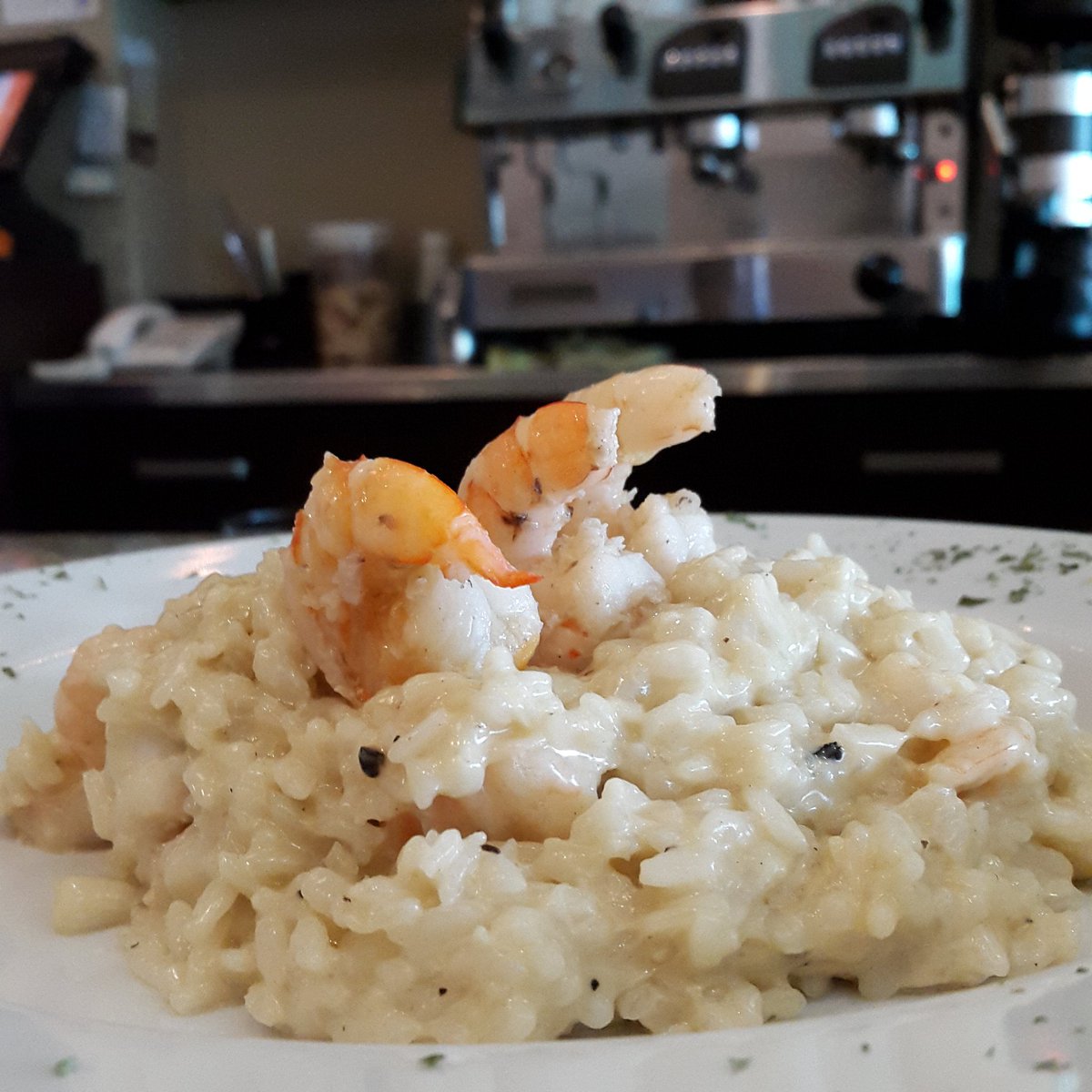 RISOTTO AL MASCARPONE E GAMBERI AL TARTUFO 
Risotto en crema de mascarpone, camarones y aceite de trufa! 🤗 #StizzoliLovers 🇮🇹 #cucinaitaliana #risotto #gamberi #aceiteTrufado #mascarpone