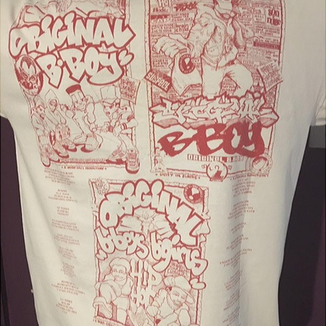 BackBoneRecUK's tweet image. Shout out to our old skool Original B Boy t-shirts! 👌🏾 Still some of the best tees we've every had! What was your favourite thing from the 90s?
buff.ly/2OTVlhg 

#bbrecordings #shoutoutsaturday  #primesuspect #hiphopnostalgia