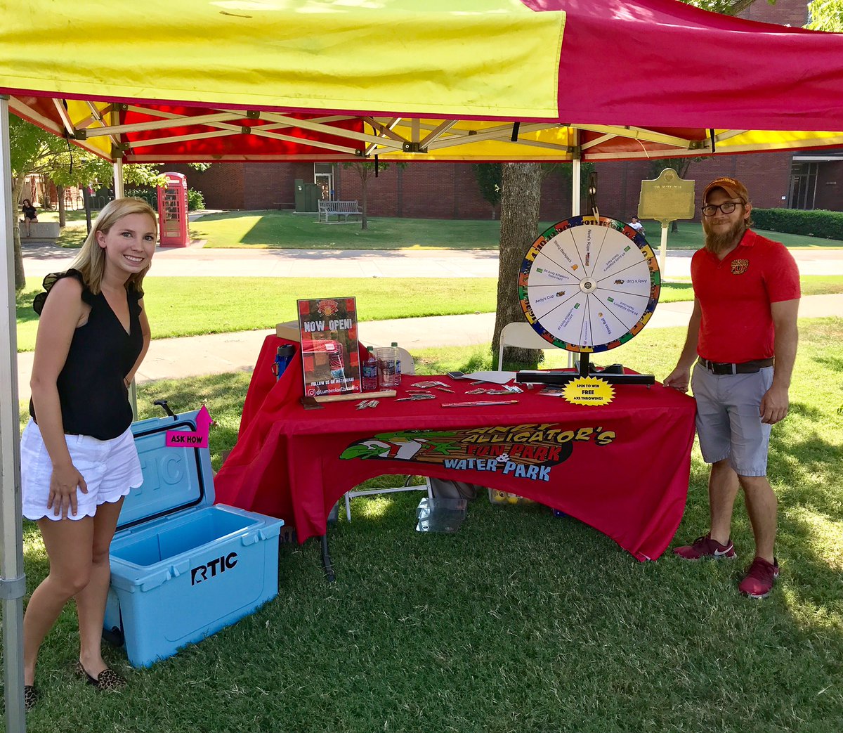 Did you get to spin the prize wheel at Andy Alligator’s booth? Thank you for being a sponsor!!