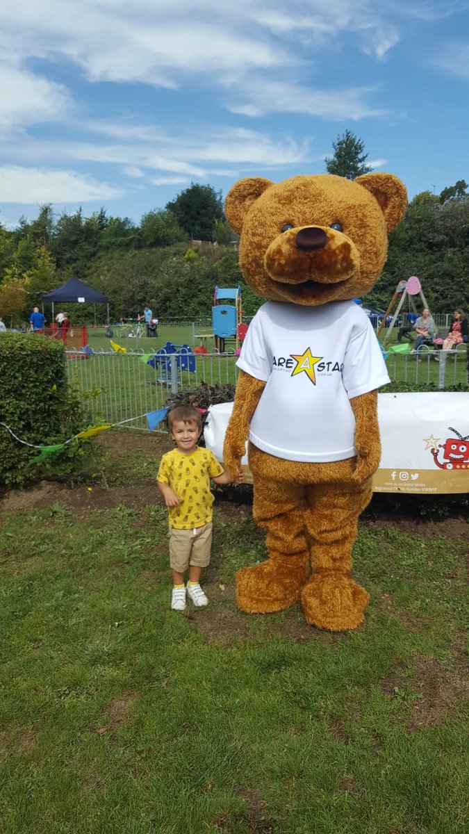 Amazing day @ the #MedwayGate #funday today. #TwinkleBear was a huge hit with everyone. Thankyou to   Pembroke property management Ltd for organising today, to help raise much needed funds for #Shareastar/#OakleysOutings great day had by all. 😊 #Charity  #FundRaising #GoodCauses