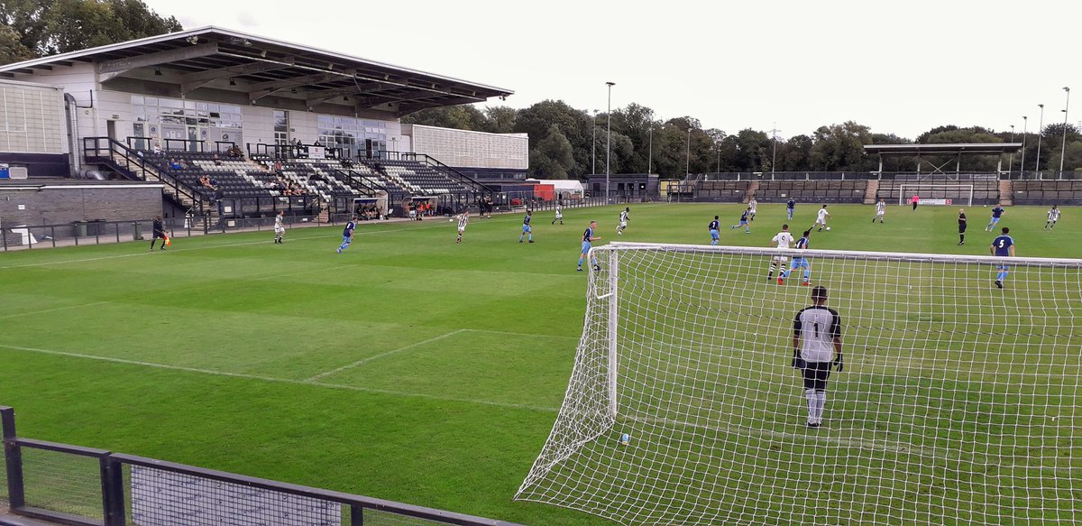 Scarpenter_67's tweet photo. Match pics from today's @ComCoFL Div 1 match between @TootingBecFC &amp; @BritishAFC 

@NonLeagueCrowd @djjohnoconnor @WarrenAndrews89 @TootingPRSS @RambleTooting @DrRosena @RoseCrownSW17 #NonLeague #groundhopping https://t.co/2FeZRHtQtY