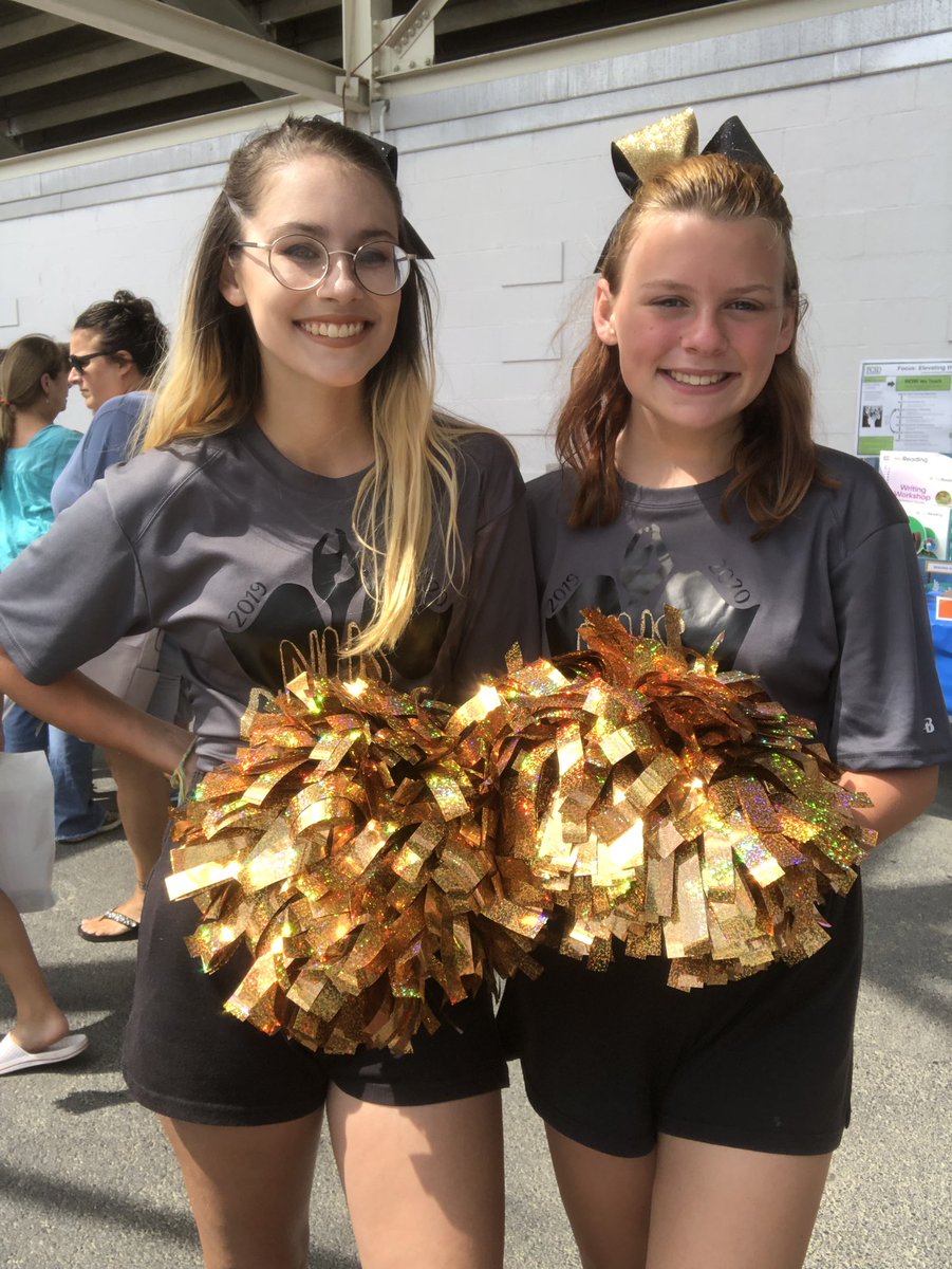 audrey_holtzman's tweet photo. @ParmaSchools #pictureyourselfieinpcsd https://t.co/uqXr65Ipnq