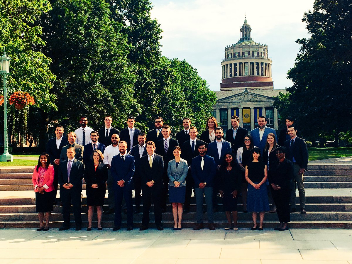 Simon Part-Time tweet media