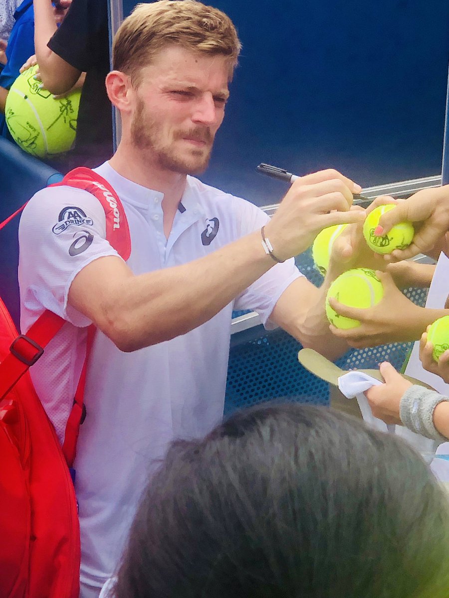 seenfrominside's tweet photo. Best tournament we’ve been to! Having a wonderful time watching amazing #tennis getting autographs and meeting #protennisplayers @BautistaAgut @davidgoffin @DjokerNole #utr #utrambassador @CincyTennis https://t.co/Ois9SaiHqG