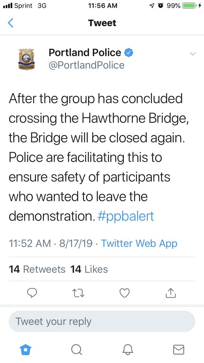 PopMobPDX's tweet photo. The Police have announced the Hawthorn Bridge is only open for Proud Boys and their friends.
#alloutPDX
#defendPDX https://t.co/3ai7dlxfVu
