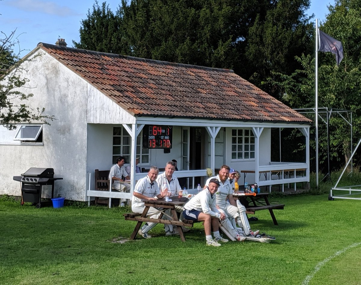 DyrhamCC's tweet photo. The Ds secure a 3rd promotion in 3 years after a commanding win v a strong #BishopSutton side

Top performances from:
@crsporter 62*
@TonyRogers64 3/29
@TinkerDTaylor 3/40
@robcullingford 1/13 &amp; 34

Ds could be champions depending on today's other results.

#UPTHEDS 🦌🦌🦌 https://t.co/fPucrwade8