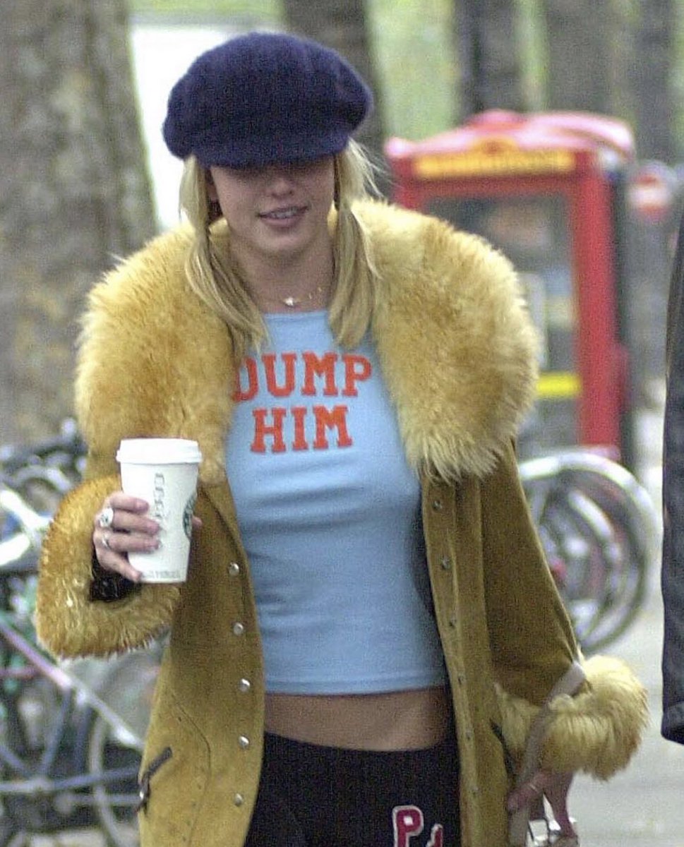 chuuzus's tweet photo. it’s britney b*tch https://t.co/0ry8tBayDl