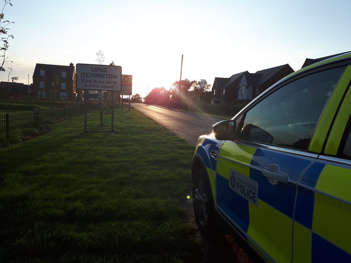 SouthamCops's tweet image. ASB patrols around #longitchington on this beautiful sunny evening. A number of youths spoken to - all happy to engage! #communitypriorities #localpolicing