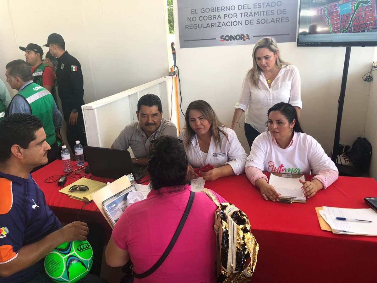 SonPatSeguro's tweet photo. Estamos en la Jornada de Servicios “Unidos Por Ti” hasta las 2:00 p.m. ‼️ 
Ven a visitarnos: 
📍Escuela Secundaria No. 12: Calle Pueblo Bajo entre Pedro Salazar Félix y Agustín F. Zamora, Col. Pueblitos. https://t.co/fF5HhyYvP2