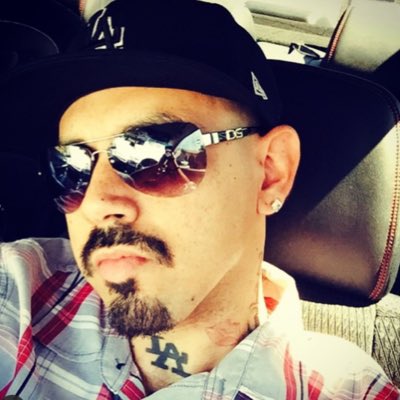 horrorspot's tweet photo. #NewProfilePic https://t.co/6x44cG0b0F