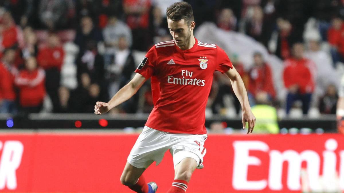 _Goalpoint's tweet photo. 🇵🇹 50’ | Belenenses 0-0 Benfica
Em 30 passes que tentou, Ferro só falhou um, tendo feito a bola avançar pelo menos 15 metros em 7 deles
#LigaNOS #BELSLB #BFSSLB #TorresdeBelem #PeloBenfica https://t.co/QIKdbjKyO8