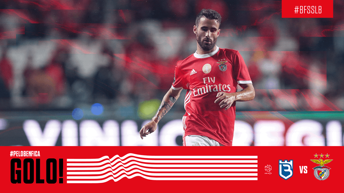 SLBenfica's tweet photo. #BFSSLB | 0-1 | ⚽ 59' GOOOOOLOOOOOO! Acompanha tudo no nosso Game Hub ➡ https://t.co/ERb67nMzKK https://t.co/nEXrjilWEb