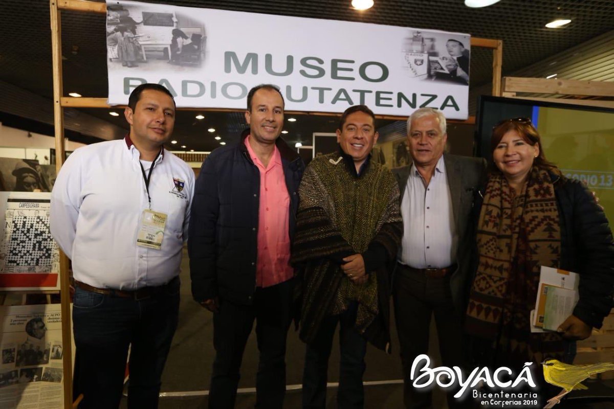 GobBoyaca's tweet photo. En #BoyacáBicentenariaEnCorferias reviva la maravillosa experiencia de la Radio Sutatenza, un proyecto que educó a cientos de colombianos del campo y comunidades apartadas. 

¡En Boyacá nacen las grandes ideas! ¡Visítenos! https://t.co/kkHFiDFmFX