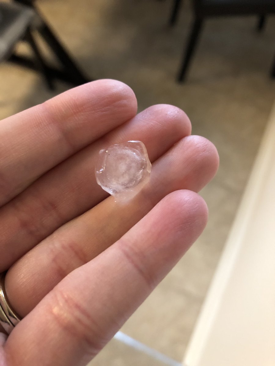 Kate9426's tweet photo. @ttasselWBAL @TonyPannWBAL @AvaWBAL more pictures of hail in Pasadena https://t.co/46t1RaD4vo