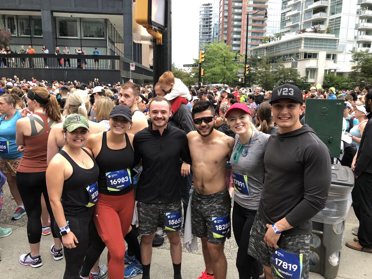 TheStephFlorian's tweet photo. Discover the sights and sounds of the @lululemon #community #seawheeze @NEWS1130 #onthebeat @SeaWheeze #Vancouver #Runyogaparty #SunsetFestival https://t.co/g5LMCrRPEW