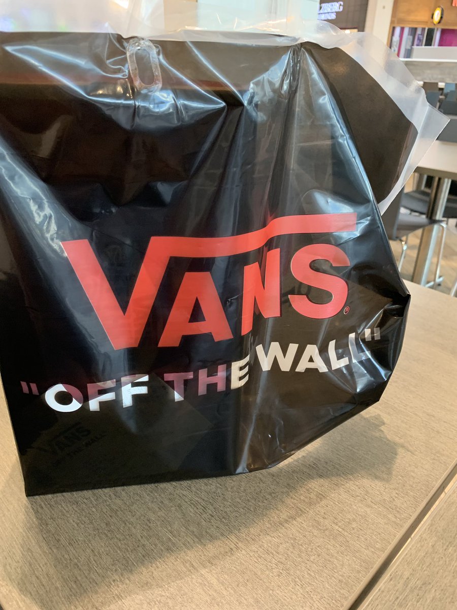 MyersECSE's tweet photo. Retail therapy Selfie. New shoes for Vincent! #VAMsummerfun @NISDMyers https://t.co/edVP3bC29o