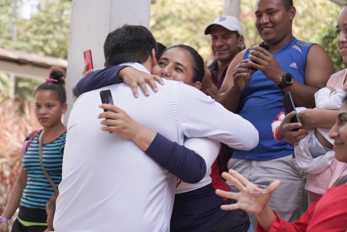cesarlitardo's tweet photo. Me llevo en el ❤️ todo este cariño recibido en mi visita a #LosRíos https://t.co/0YmLtM0Sds