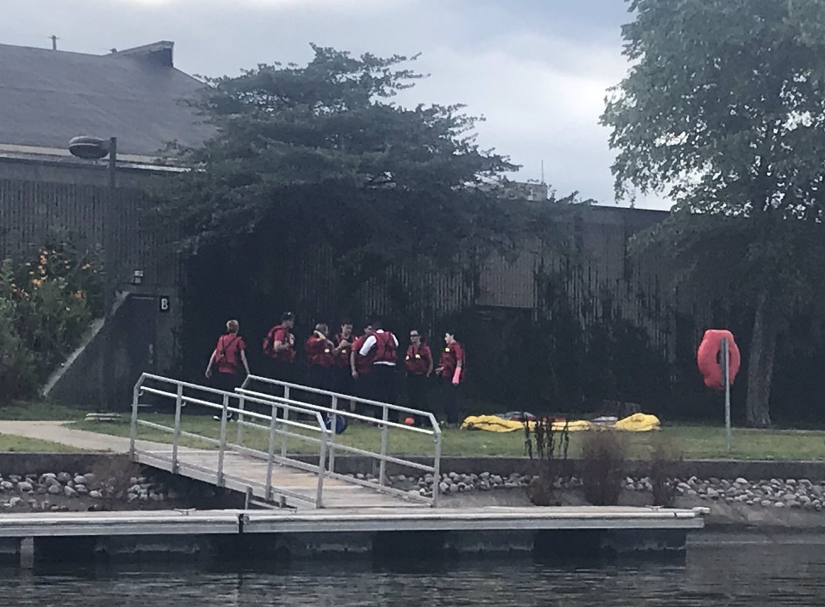 ExplorerPost413's tweet image. Today @ExplorerPost413 learned about safety near the water and rescue techniques.