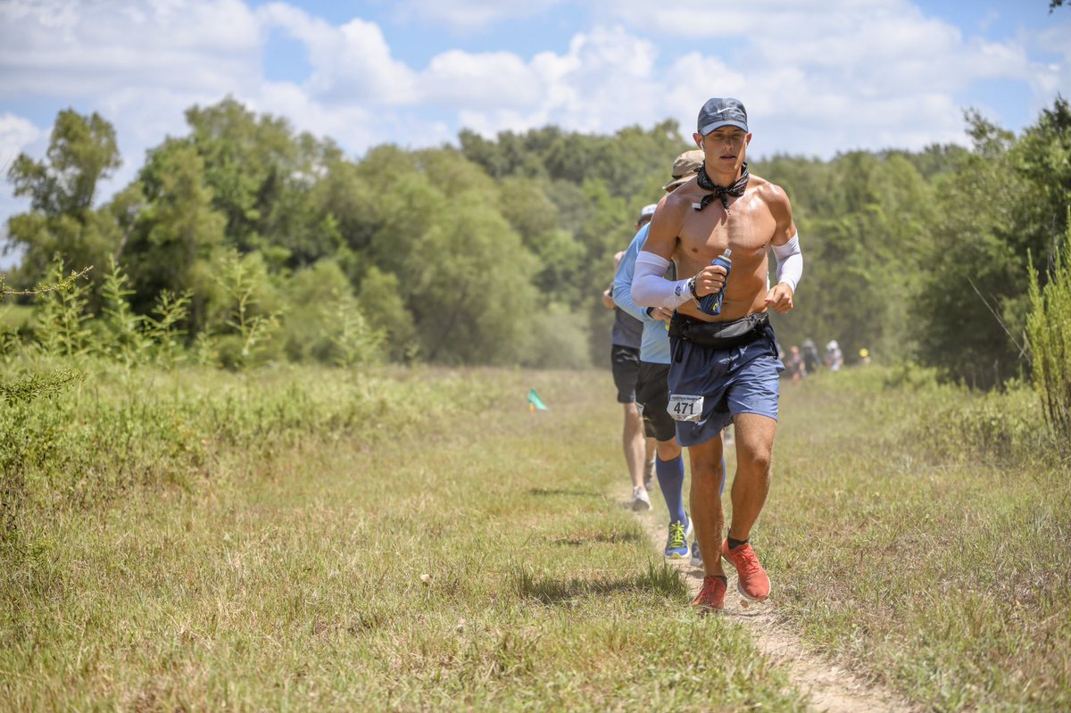 TrailRacingTX's tweet photo. The sun is beaming the runners out on the trail.
#HH100 #7ILranch #catspringtx #habanerohundred #trailracingovertexas #TROT #trailrunning #trailrun #trailrunner #run #running #trailracing #traillife #trailfun #TROTtribe #texasoutdoors #texastrailrun #trail #trails #trailblazer https://t.co/ojdVtzcgoX
