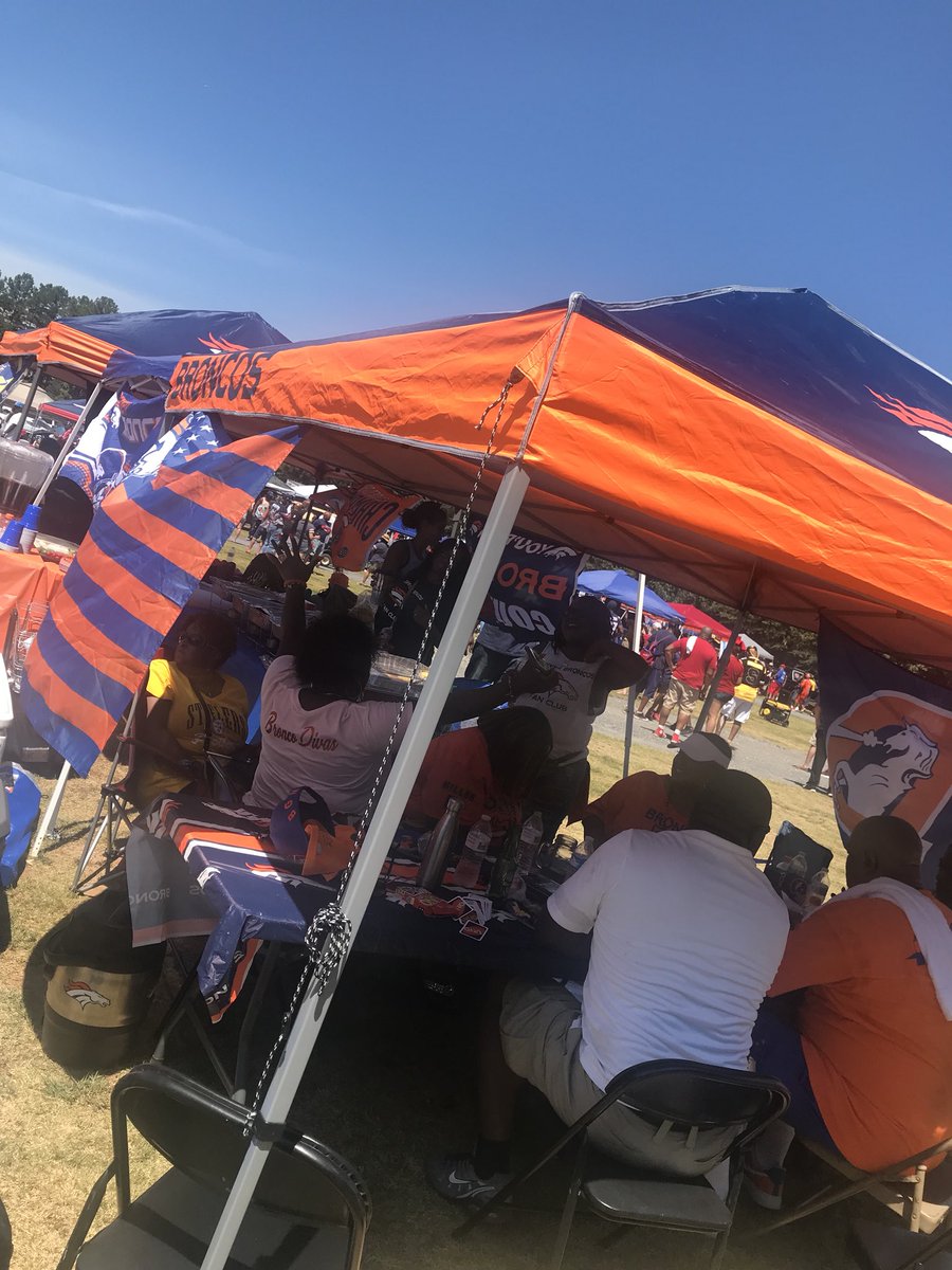DenverAtlanta's tweet photo. #unitytailgate https://t.co/05HjwOGNUh