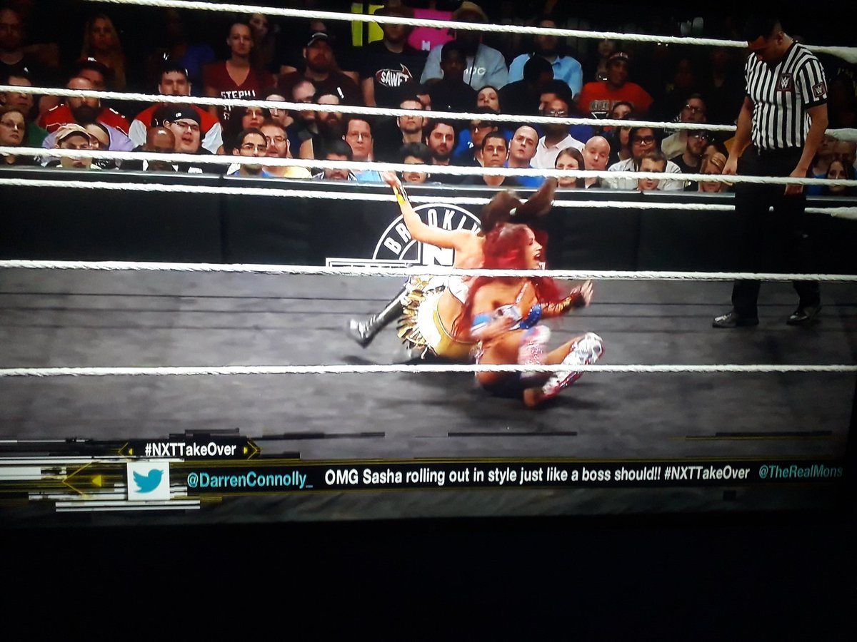 IrishWarrior28's tweet photo. @DarrenConnolly_ that time you were part if history #5StarClassic #WomensWrestling https://t.co/CvJmAJar35