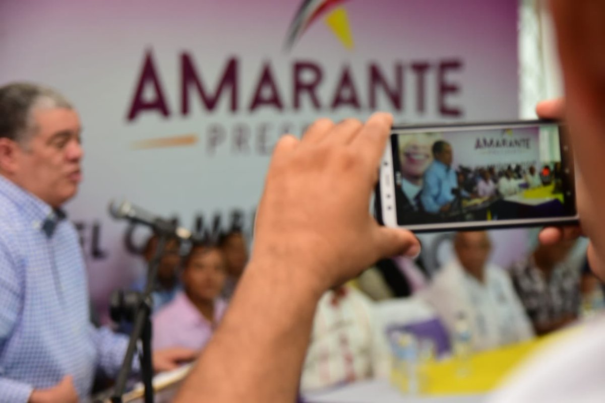 .<a href="/CarlosAmaranteB/">Carlos Amarante Baret</a>  sigue  elevando el debate público con propuestas, con soluciones a las demandas de la sociedad. #AmaranteEsRenovación