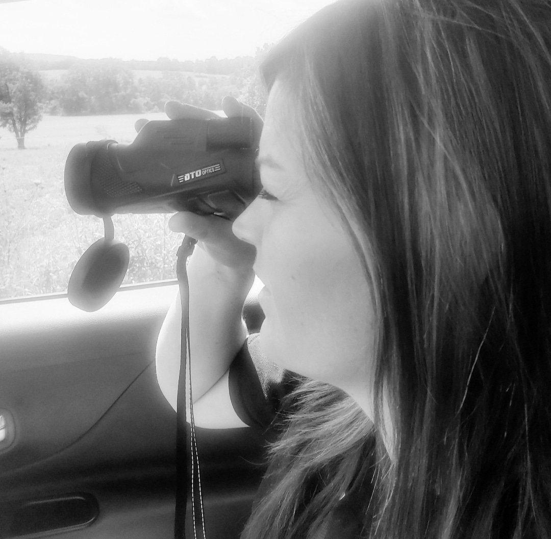 arhodes04's tweet photo. I'm down on my back at the moment (worst feeling ever) a month before bow season.  Trying to figure out what's going on... pretty much staying down trying to not do much to injure further. Relax and heal, my future schedule! 🤷‍♀️🙄😫 A little backroads today just to get out. https://t.co/TsczoorGDk