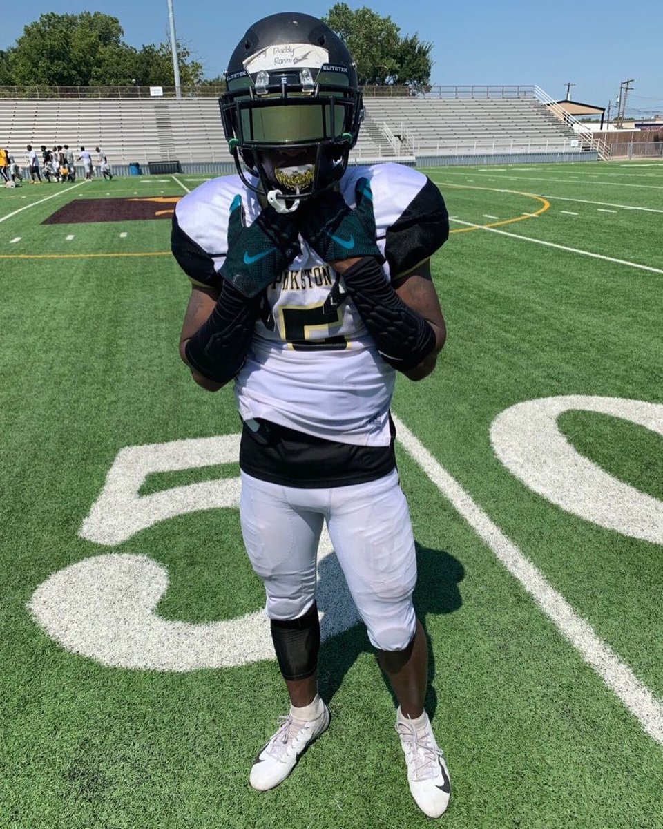 Ron6h0's tweet photo. Get ready to sit back and watch this up coming movie #2021 #firstscrimmage @LGPathletics @CLott84 https://t.co/dexl2RVzfQ