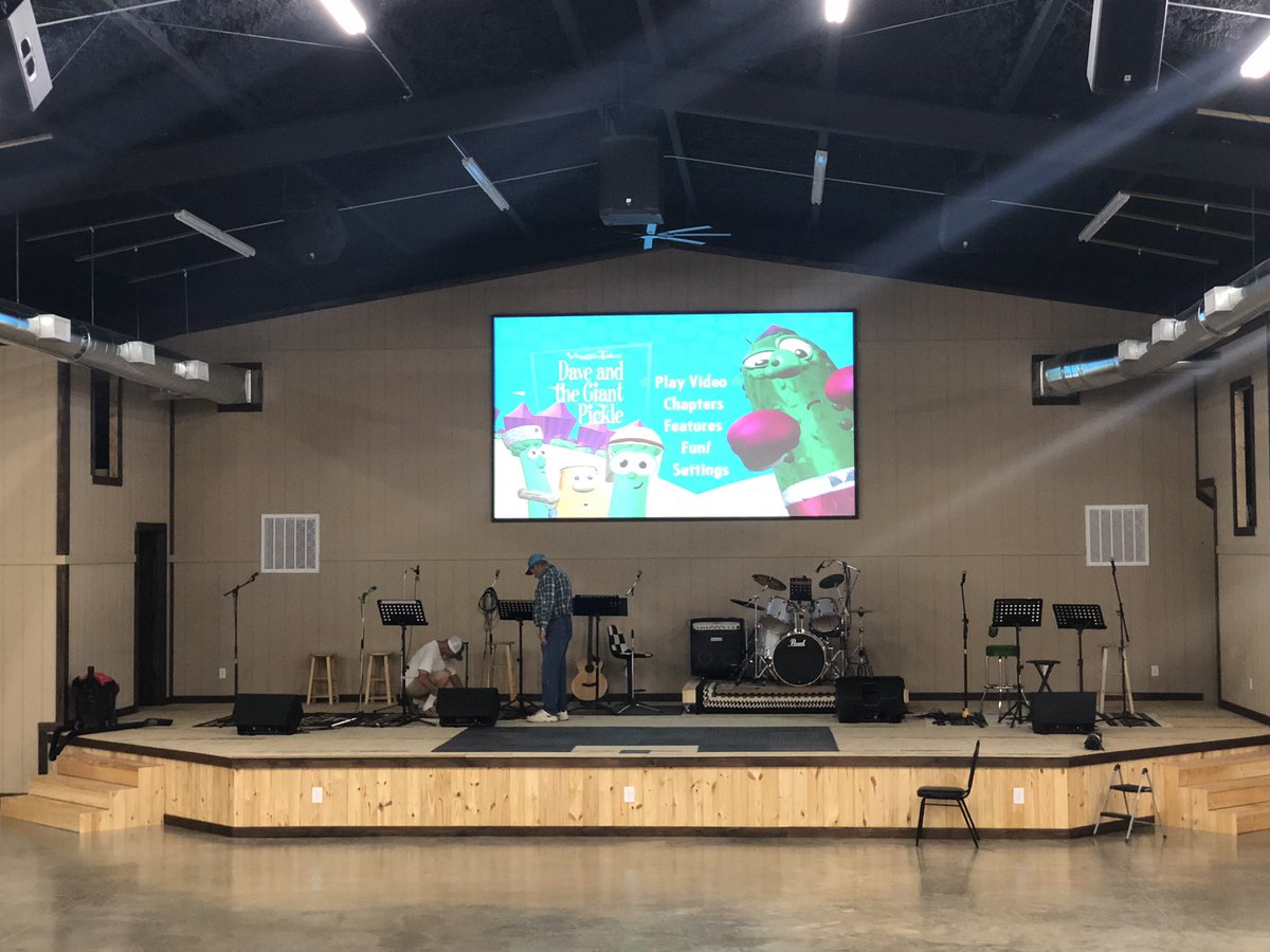 CrossSystems's tweet image. J-C Cowboy Church, a small installation combining elements of an existing system with new. @JBLaudio  @EpsonAmerica @dalitescreen @ACEBackstage