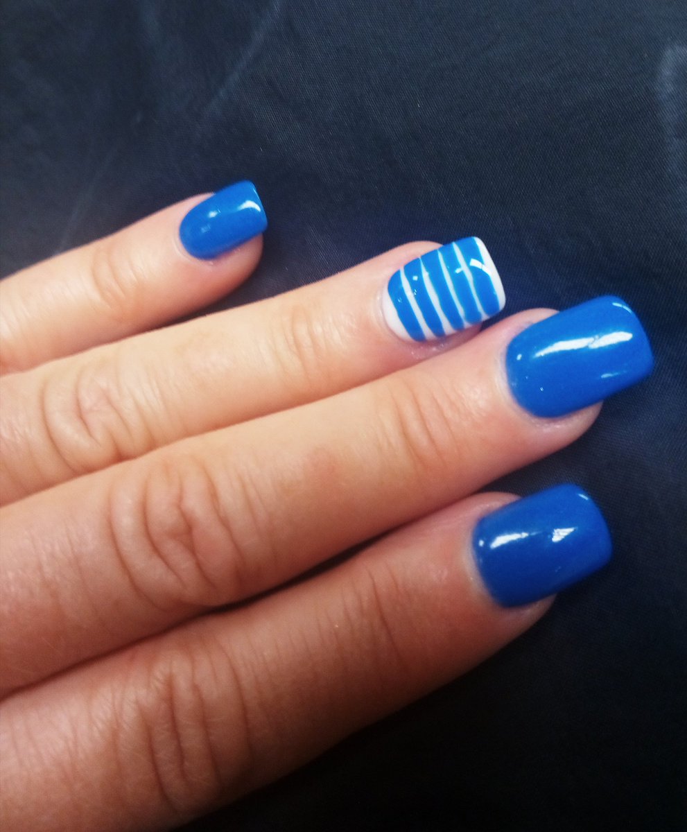 Bandera blue nails! Ready for school! #smalltownbandera #BulldogPride