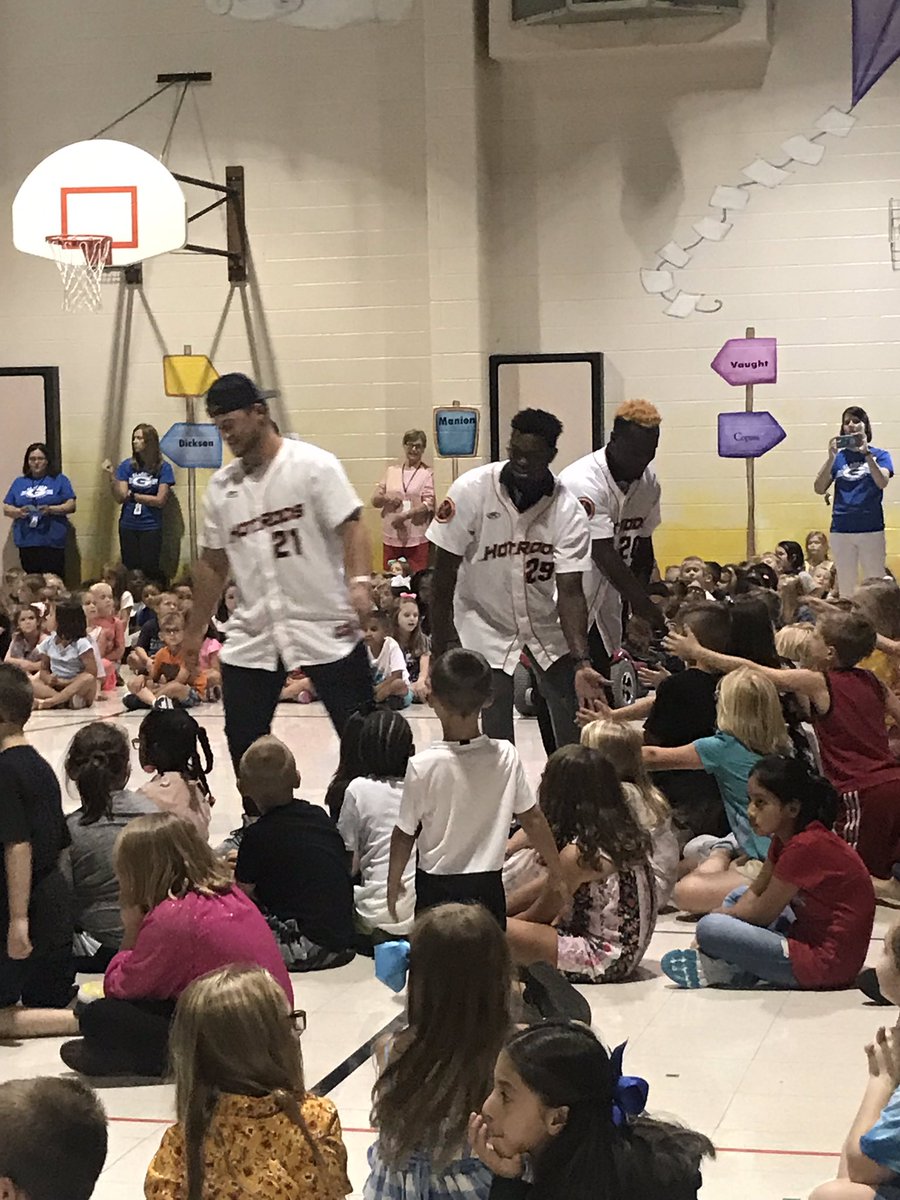 SouthGreenElem's tweet photo. It’s 1:00pm on the first day of school! Why do we all get called to the gym!? For a surprise of course! The Hot Rods paid a visit to South Green to share about the importance of teamwork! When one Scottie succeeds-we all succeed! That’s how we roll! #teamworkmakesthedreamwork https://t.co/ZZzYmzSR20