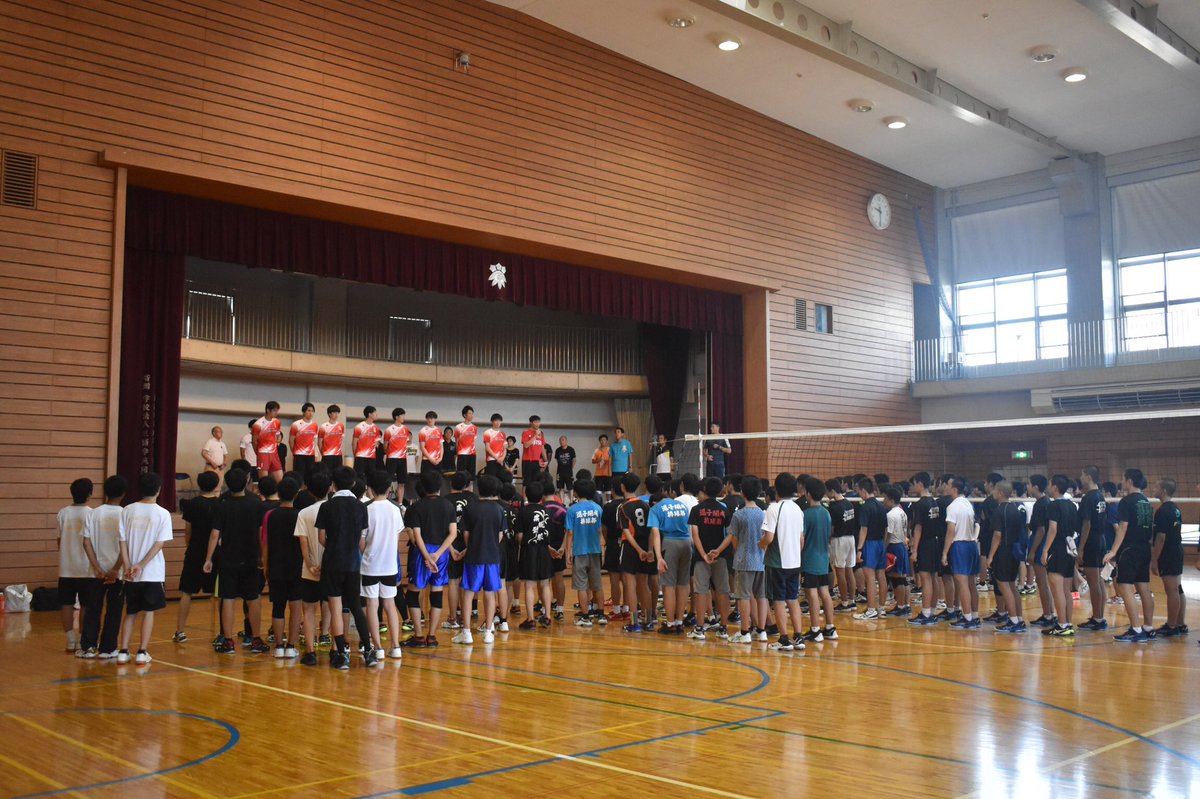 富士通カワサキレッドスピリッツ على تويتر 今日は三浦学苑の体育館をお借りして 横須賀地区の高校生へバレー教室を実施しております 暑さ また高校生のパワフルさに負けずに頑張ります 富士通カワサキレッドスピリッツ バレー教室 オフショット ノブ Lemon