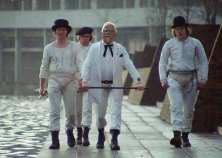 ECN55poWwAEWGkB?format=jpg&name=900x900