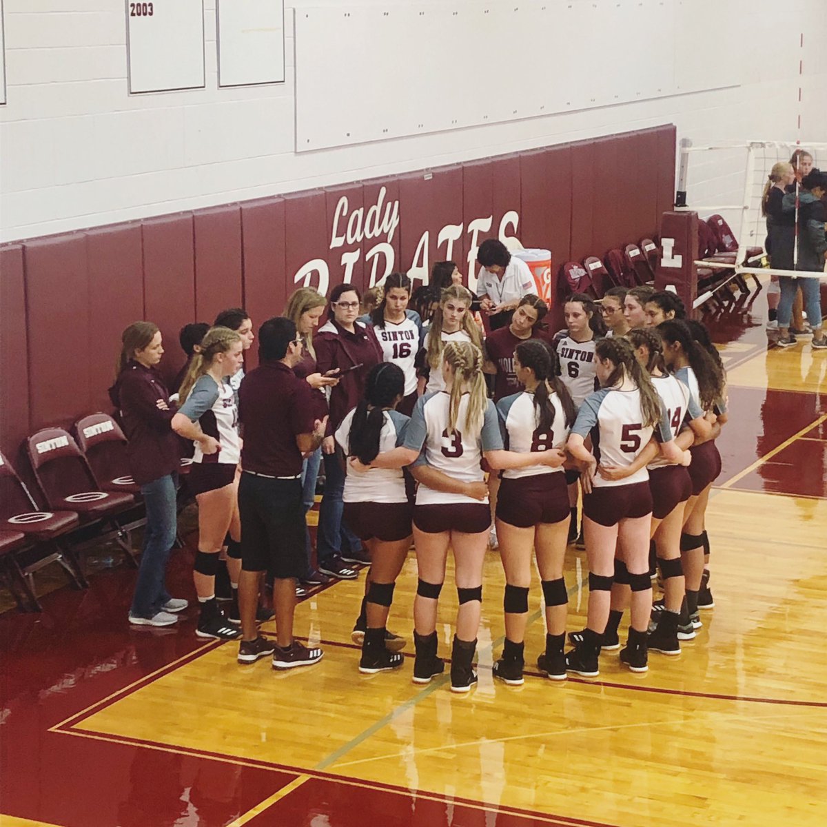 kayktrujillo's tweet image. Sinton Lady Pirates took 2nd in the Sinton Varsity Classic Tournament! Awesome work this weekend, SLP and coaches! Y’all are fun to watch! @SintonVB #SLPVB @CoachTru2