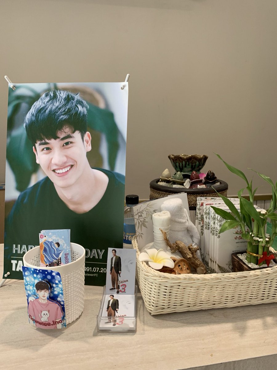 yokoyukineko's tweet photo. ช่วงที่ผ่านมาแบกของหนักมาก ก็ไปนวดที่ #BambooSecrets เช่นเคย

ผลคือ พี่เล็กกดหลังแทบไม่ลงค่ะ 555555 😂 นวดเสร็จแล้วสบายร่างมากกกก

และยังมีโปรลด 20% ถึงสิ้นเดือนสิงหาคมแถมมีของที่ระลึกให้ด้วยนะคะ

โทรจองคิวได้ที่ 0956244929 ร้านหยุดวันจันทร์นะจ๊ะ
@Tawan_V @New_Thitipoom #เตนิว https://t.co/benRoFC1FN