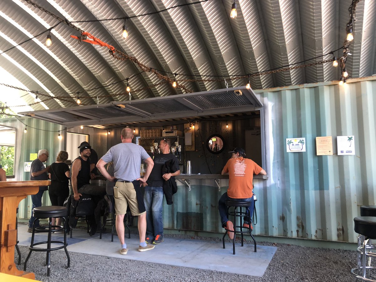 MMegan79's tweet photo. HOLY SHIT BALLS #DeltaDiner’s new Chicken Shack jerk chicken is INSANELY good. Like, oh my goodness!!! Totally worth the drive folks!!! https://t.co/K0OcY85Ndp