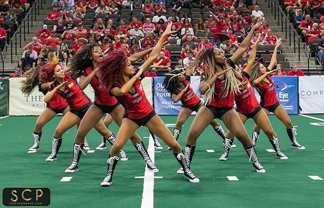 AttackDanceTeam's tweet photo. “I see it. I like it. I want it. I got it.” 💍🏆 https://t.co/6jTTq29twA https://t.co/KxcX1yKEJr