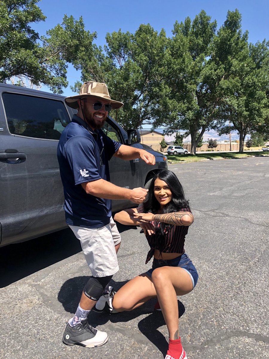 mannylemons's tweet photo. Oh snap we are at it again!
My second year coaching is under way and we got the win! West side hunter pride!
#zestmovement #zest4life #lemondrop #devoted #hunter #hunterpride #uteconference #gremlins #2019 https://t.co/B71lIXH3Ni