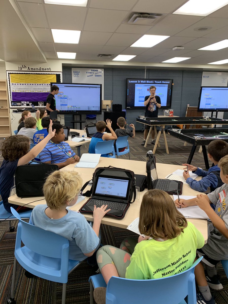 JMS_Eagles's tweet image. Lego League Boot Camp at #JMS today!   @Legomomjms @JMS_Davis @tnlexiesue @ORSchools @FriendsofORS